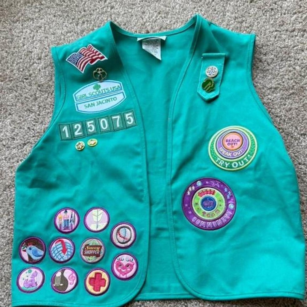 Girl Scout USA San Jacinto Teal Vintage Vest with Patches Pins Troop 125075
